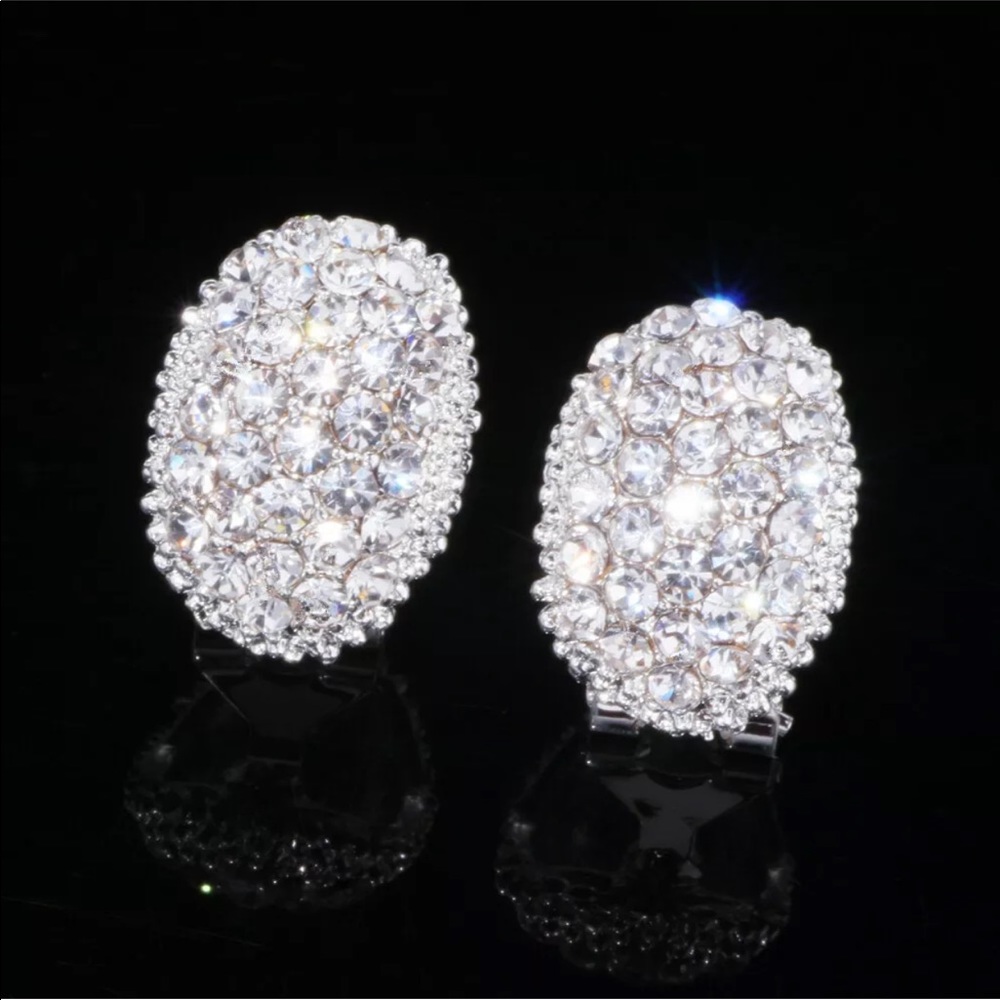 Diamond Crystal Cluster Earring Stud 💎